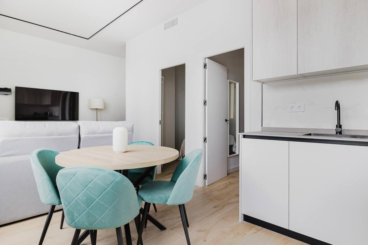 Moderno En La Castellana Cerca 4torres Apartamento Madri