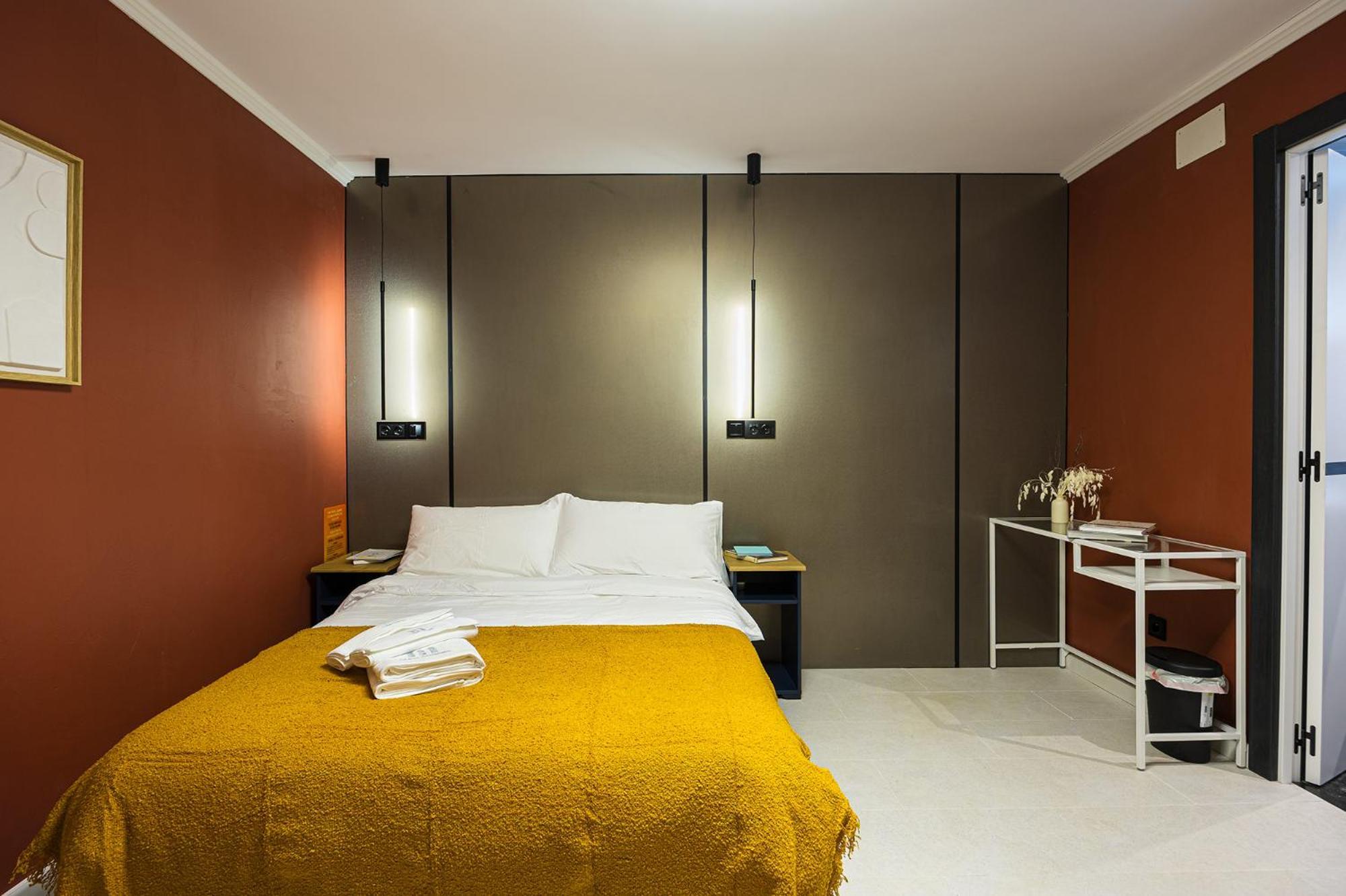 Aparthotel The 126 *