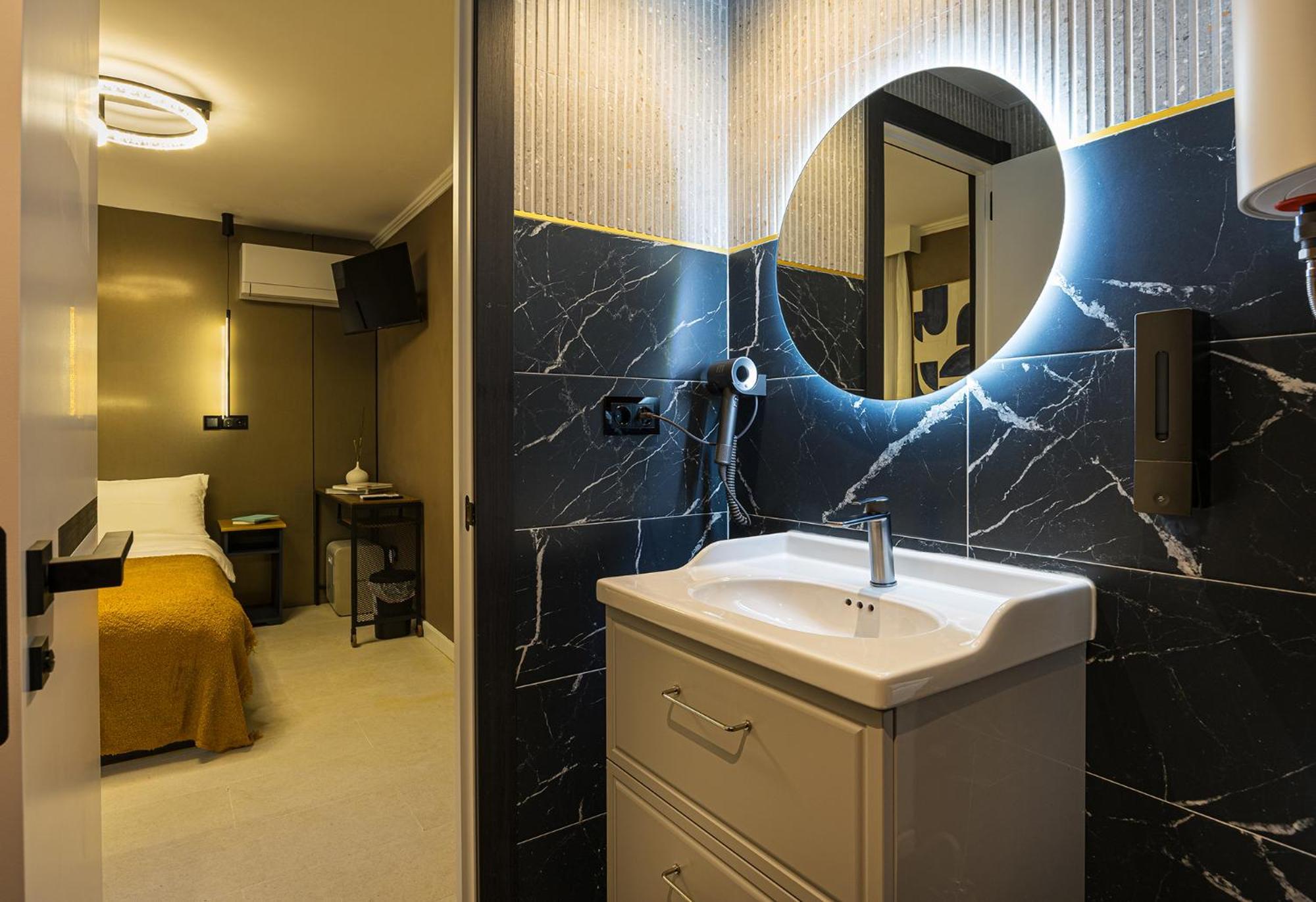 The 126 Aparthotel Madrid