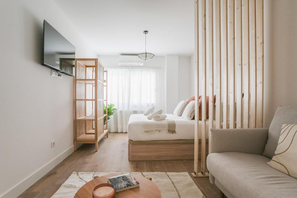Modern And Bright - Cuzco *