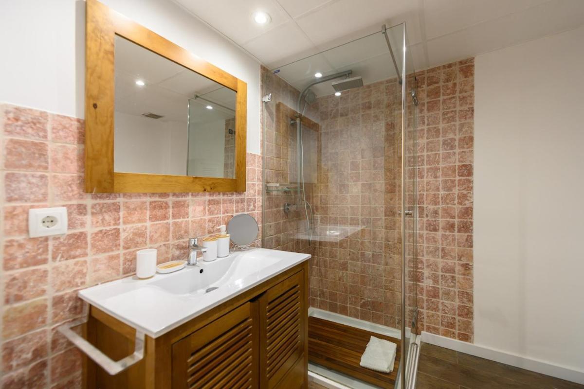 Apartment Modern 1 Bedroom With Pool Temporal Vdz36a