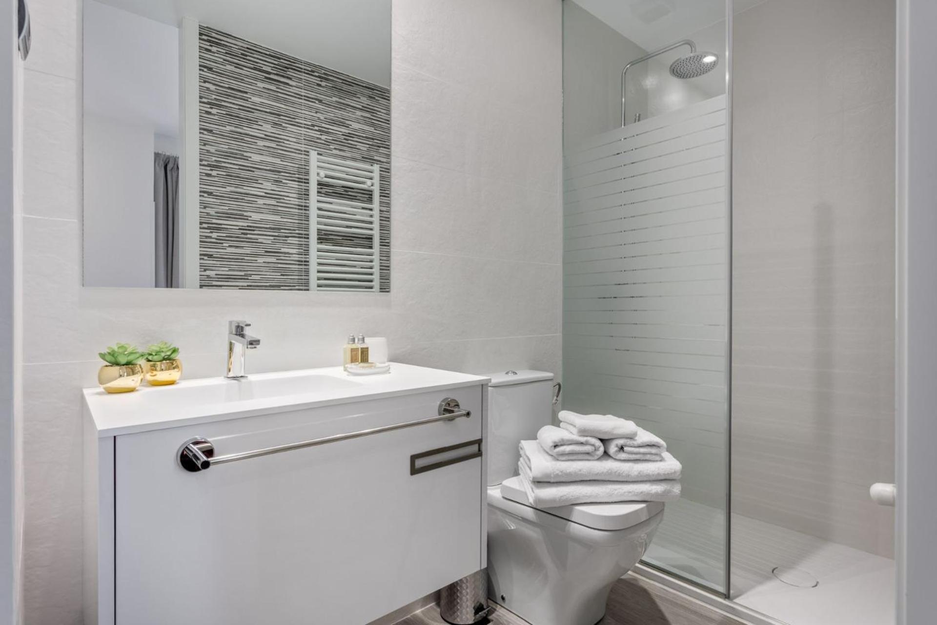 Apartamento Charming Near Almudena And Royal Palace Perfect Royal Palace Ii Madri