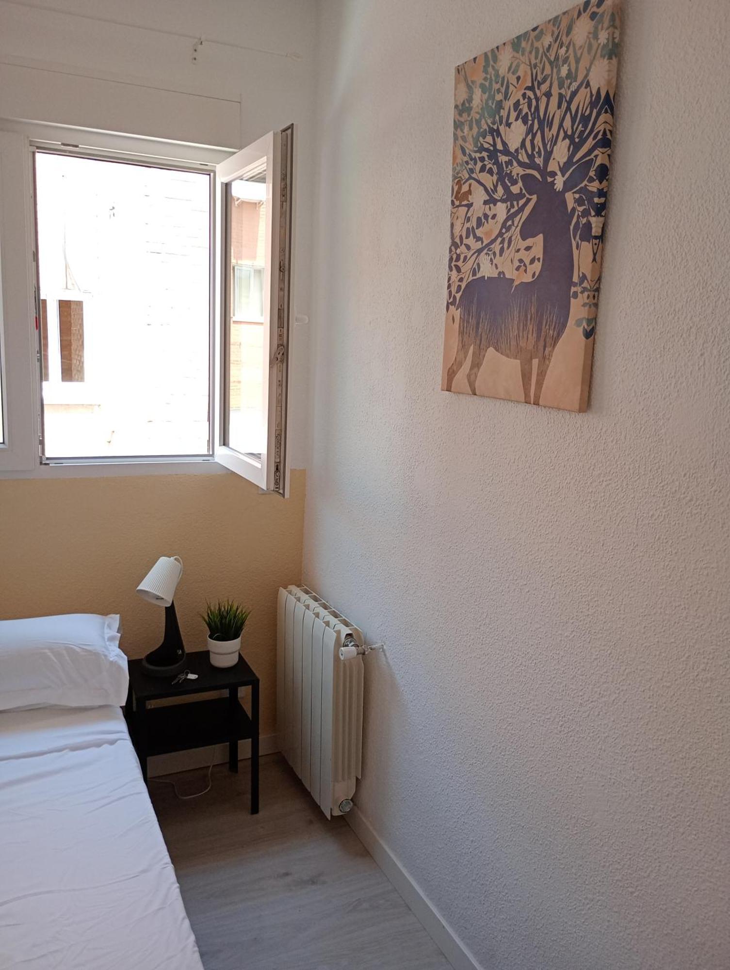 Usera A Guest house Madrid
