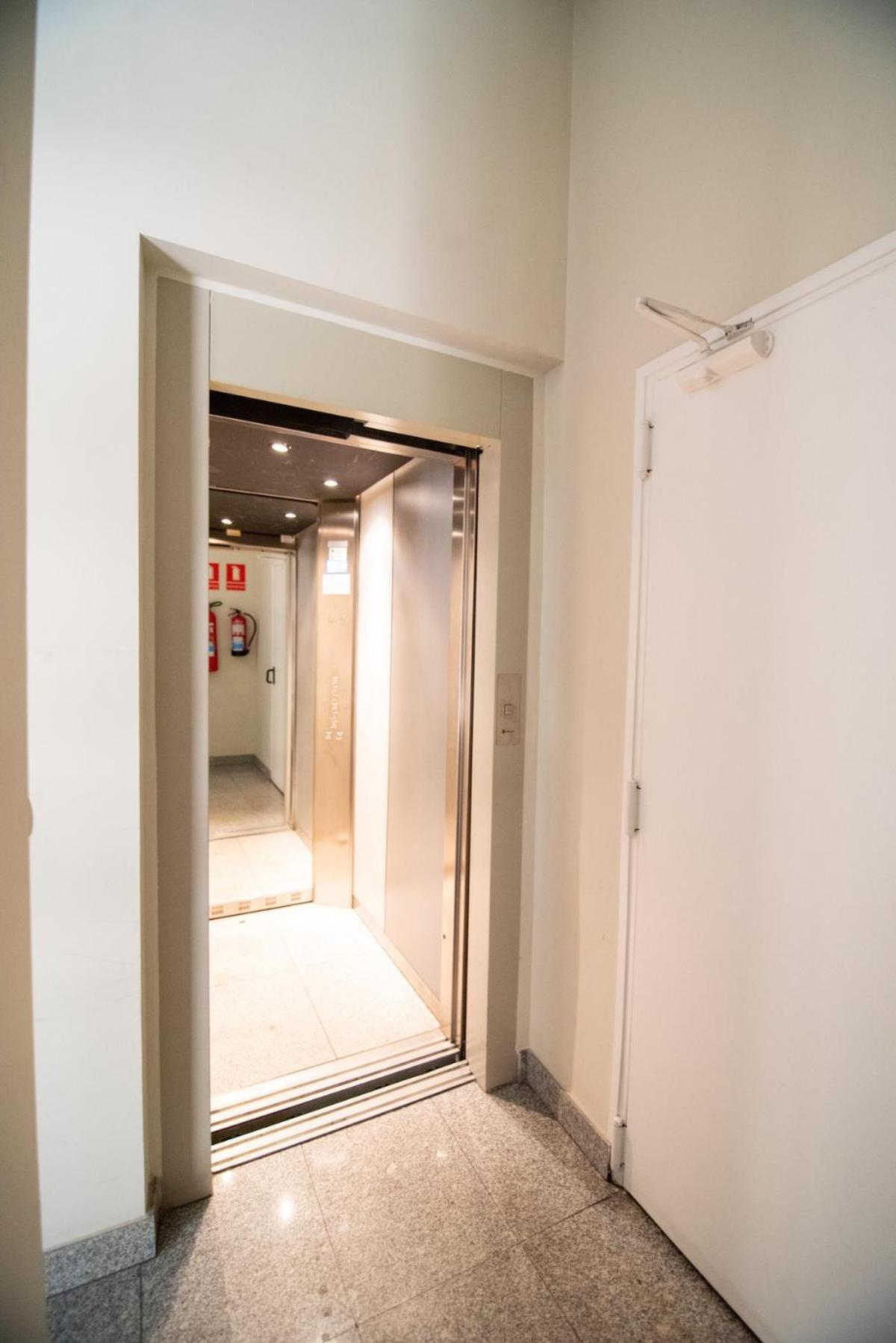 Santiago Bernabeu Temporary Jmc5 Apartamento Madrid