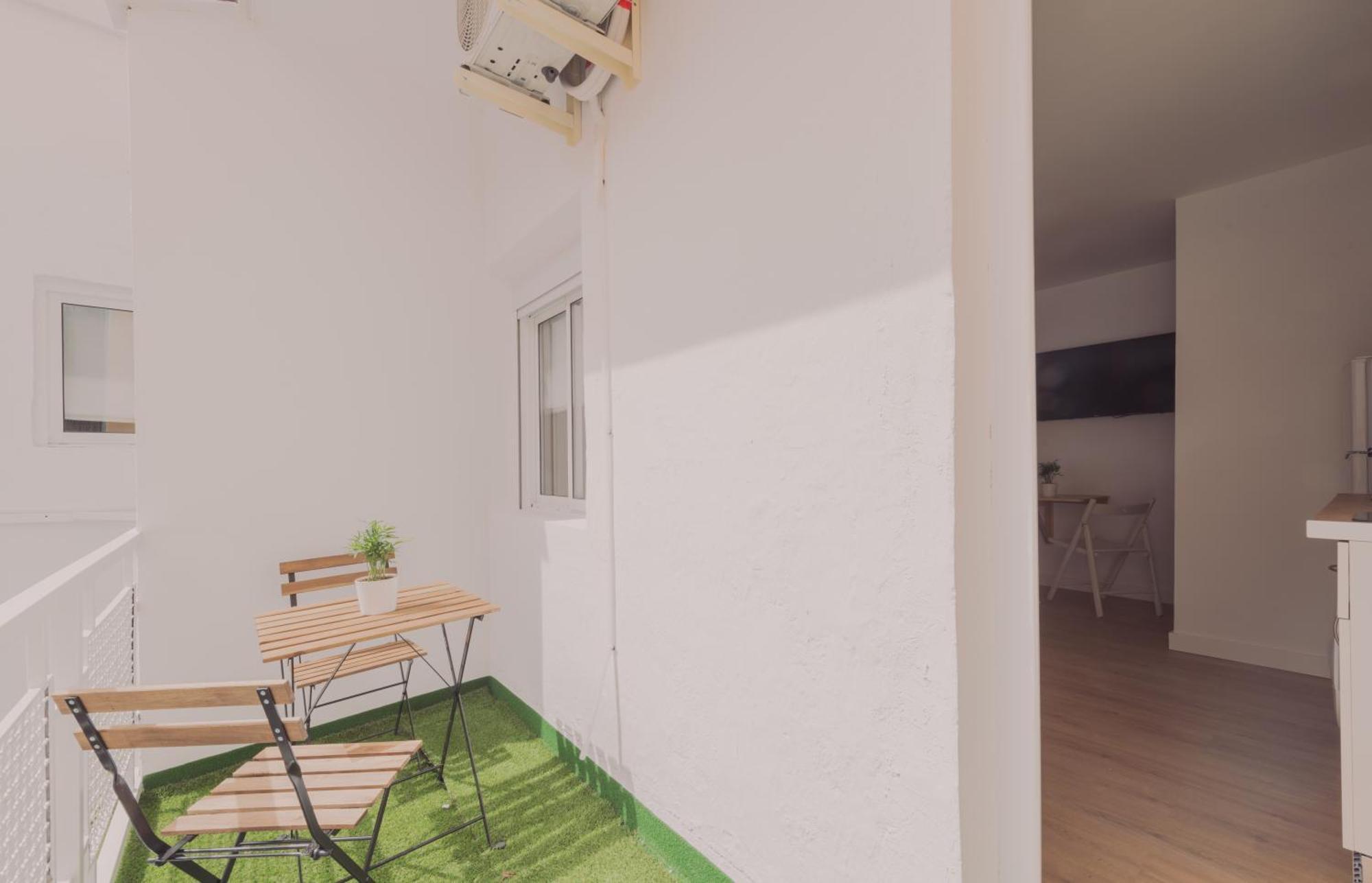 Apartment Wood 5 *