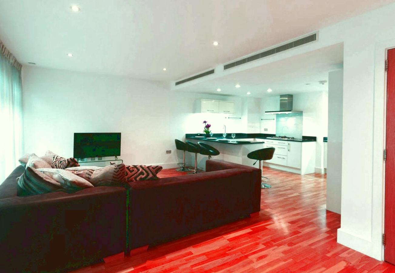 4 Bedrooms Puerta De Alcala * Madri