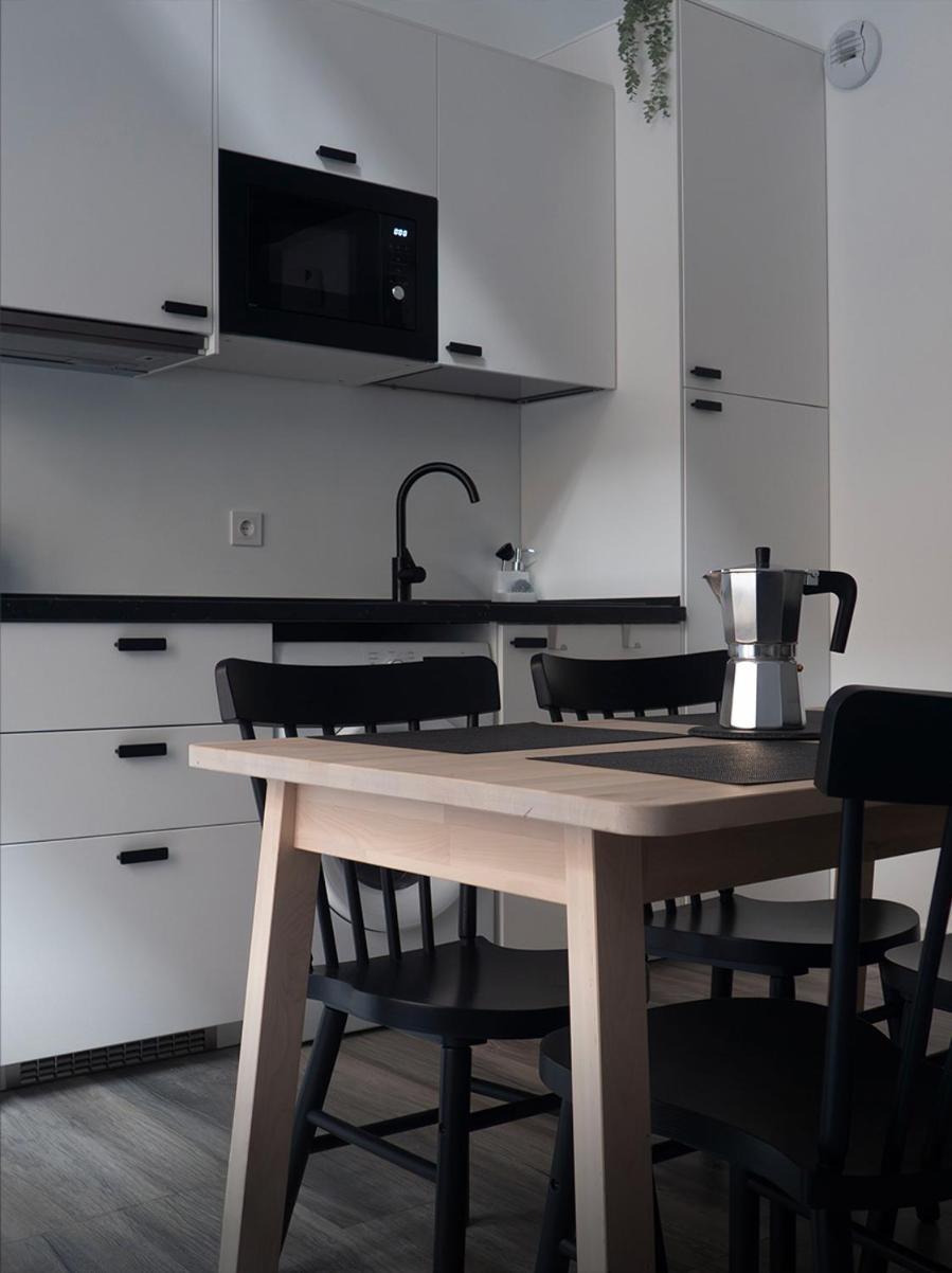 - Q2home *