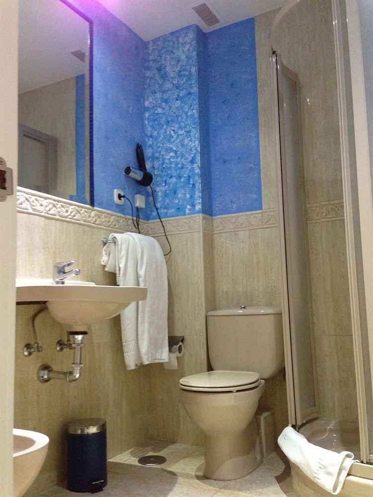 Angeles Guest house 3*