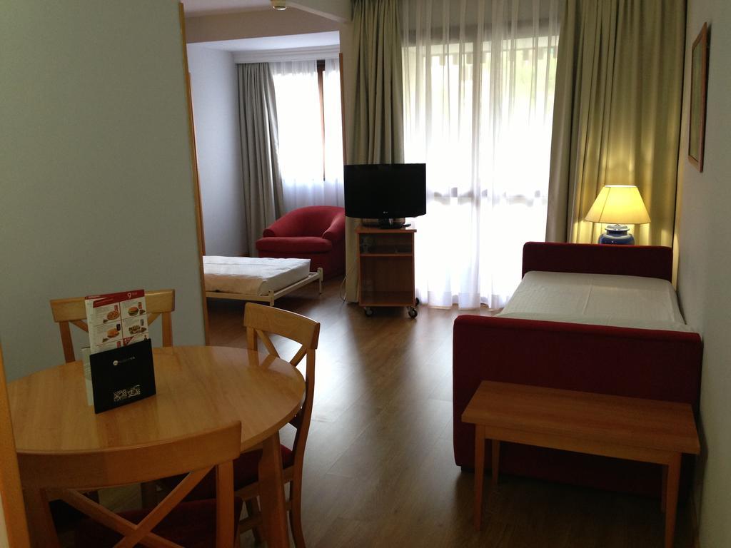 Hotel Muralto Princesa Madri