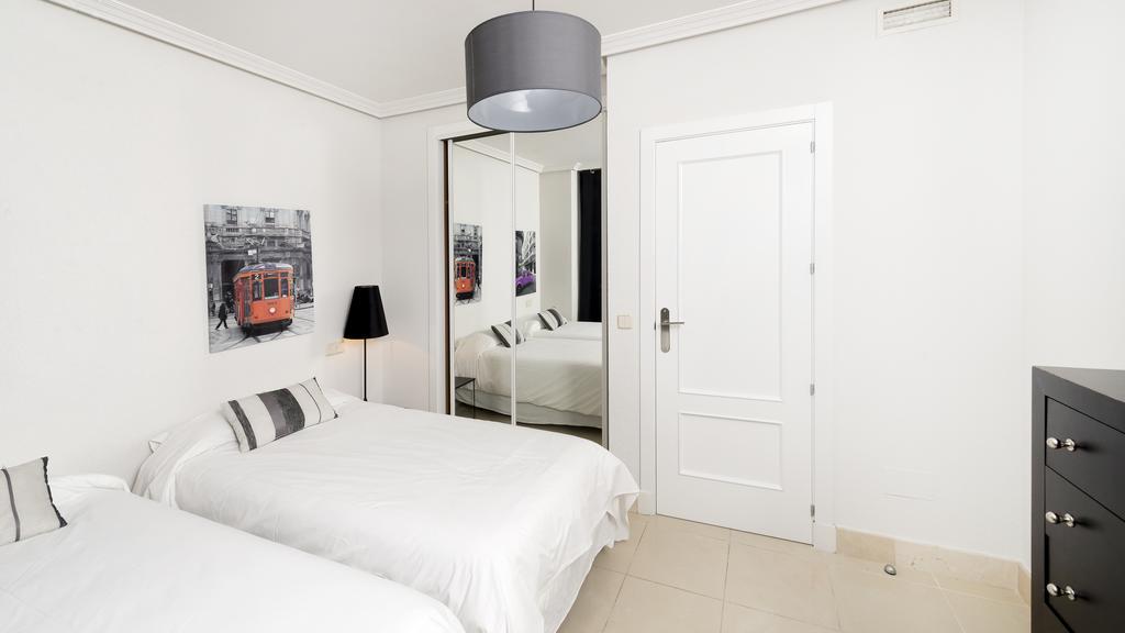 Apartment Wootravelling Plaza De Oriente Homtels