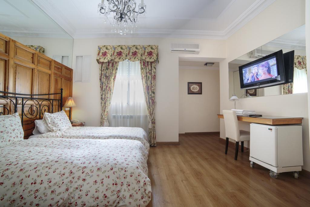 Gæstehus Adria Santa Ana Madrid