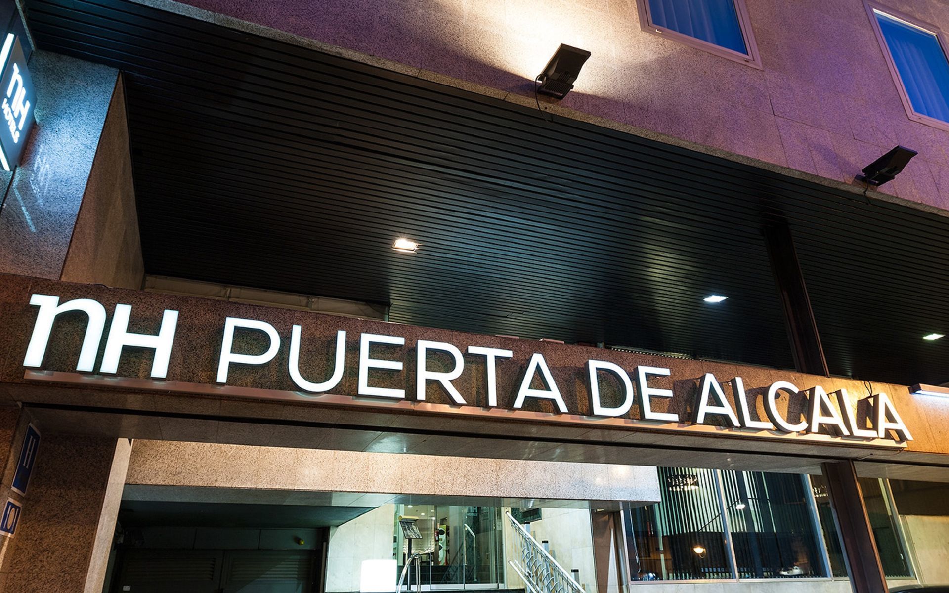 Hotel H10 Puerta De Alcala 4*