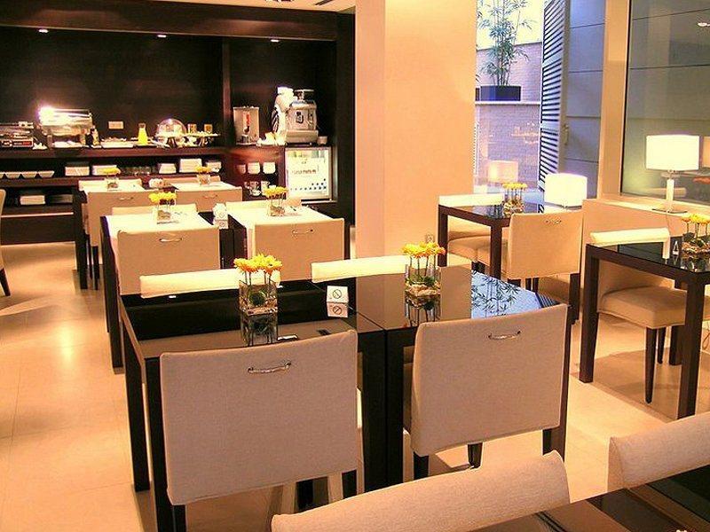 Viena Plaza De Espana Lejlighedshotel