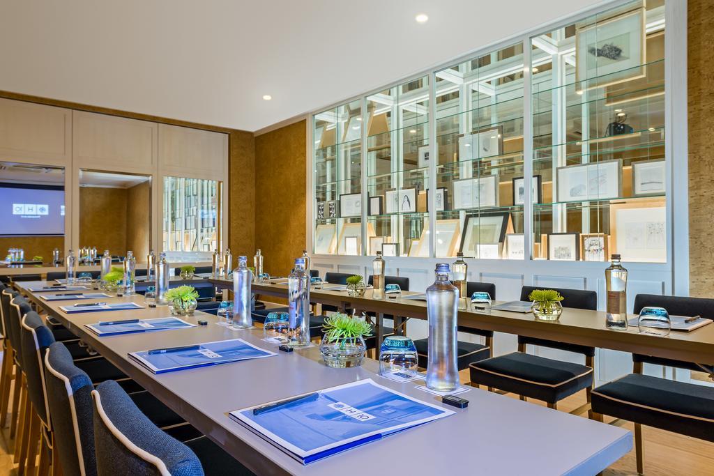Hotel H10 Puerta De Alcala 4*