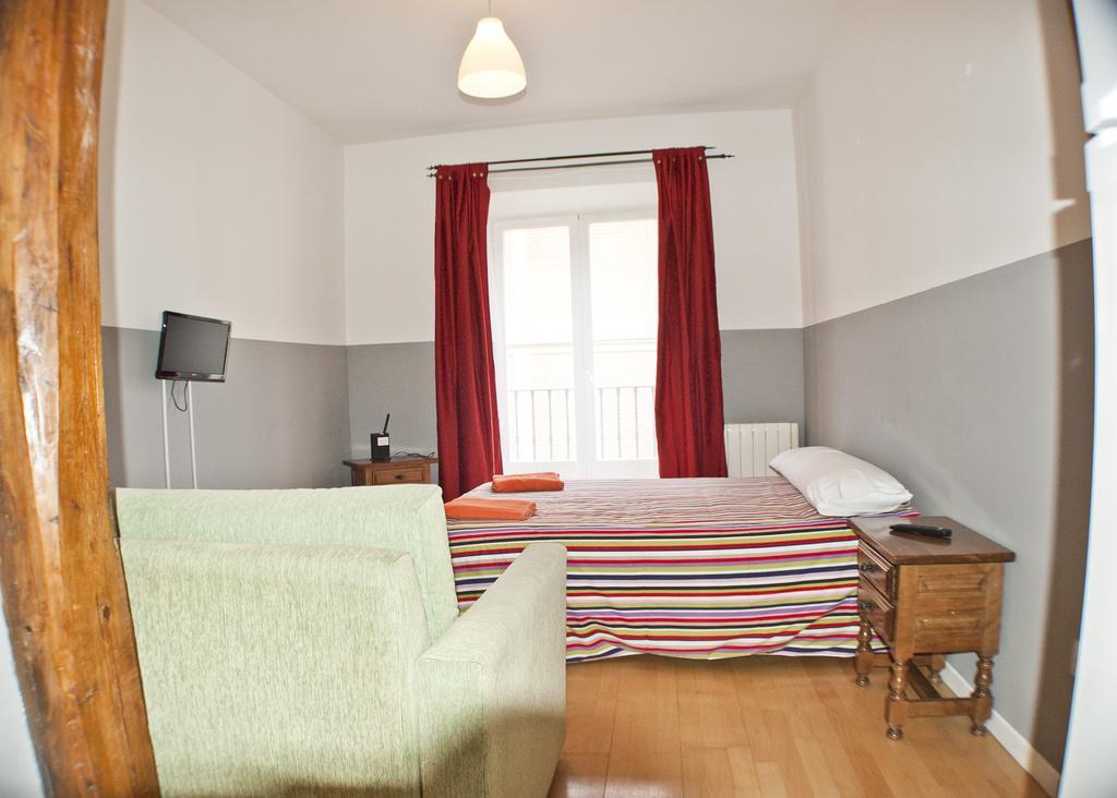 Village La Latina Apartment Madrid