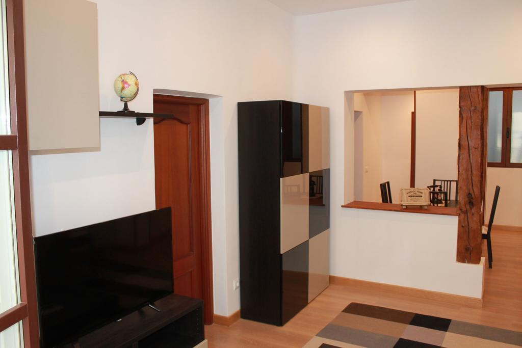 7 De Julio, Plaza Mayor Apartment *