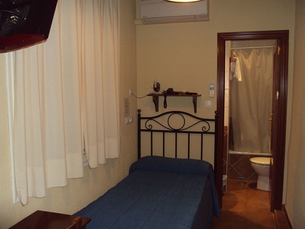 El Pilar Guest house Madrid