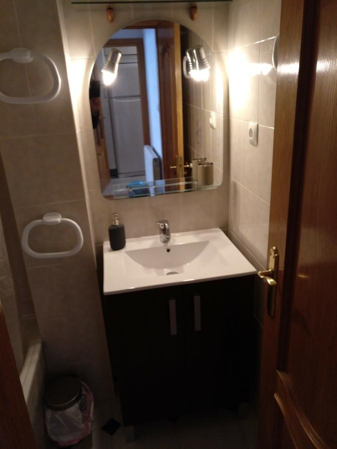Rent 4 Apartment
