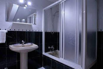 Angeles Guest house 3*