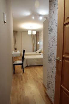 Angeles Guest house