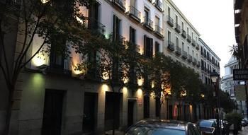 Hotel Lm Opera Madrid