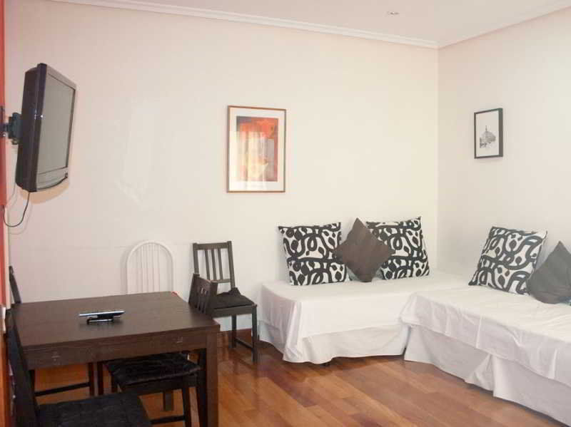New Point 3* Madri