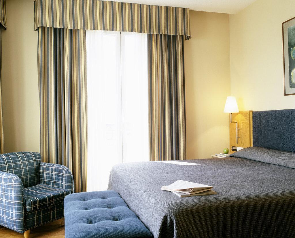 Nh Atocha 3* Madri