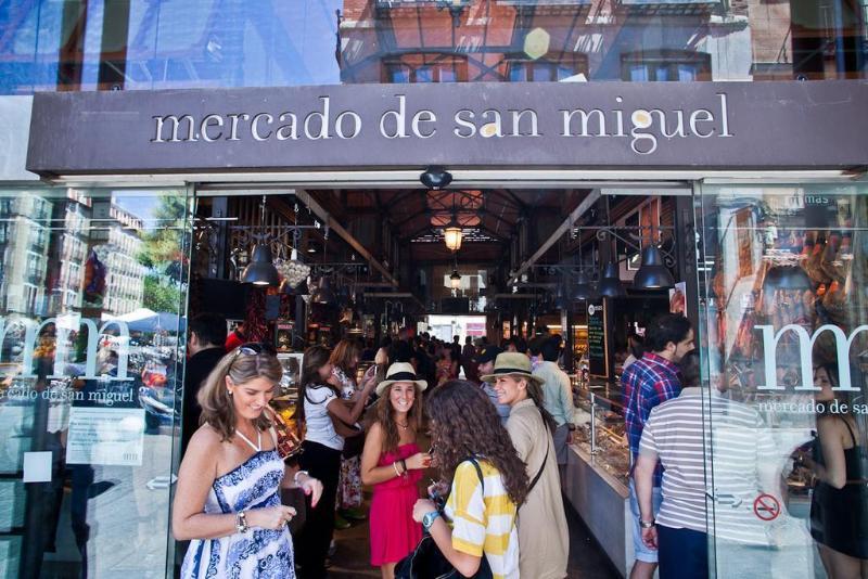 La Casa De La Plaza Madri