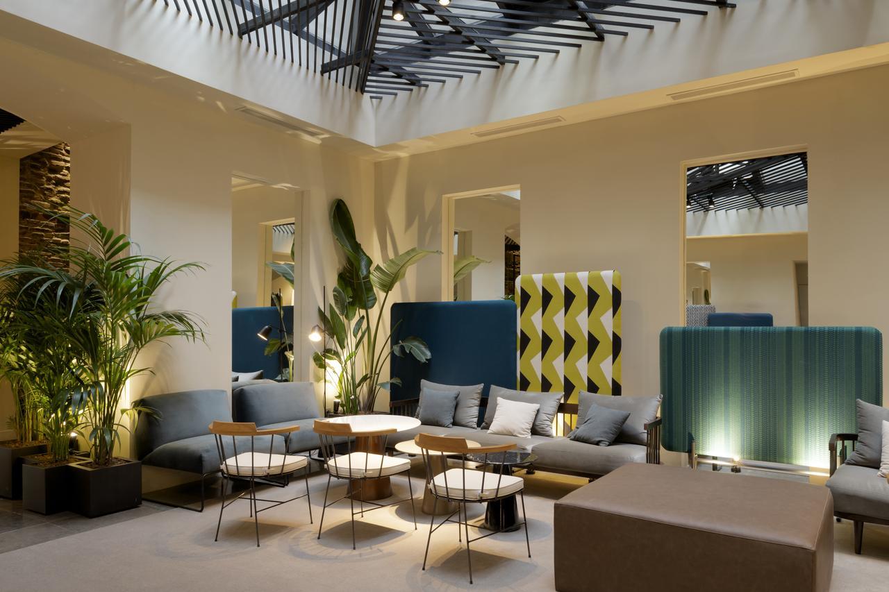 Icon Embassy Madri