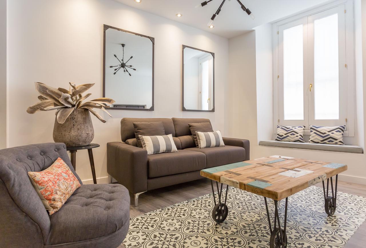 Apartment Gobernador Industrial Style, By Presidence *