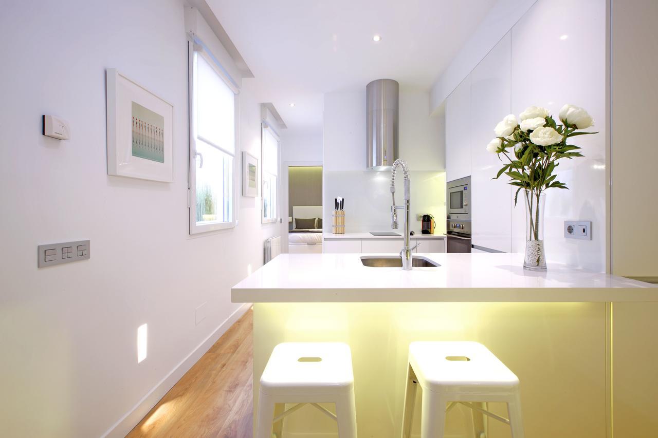 Opera Apartment *
