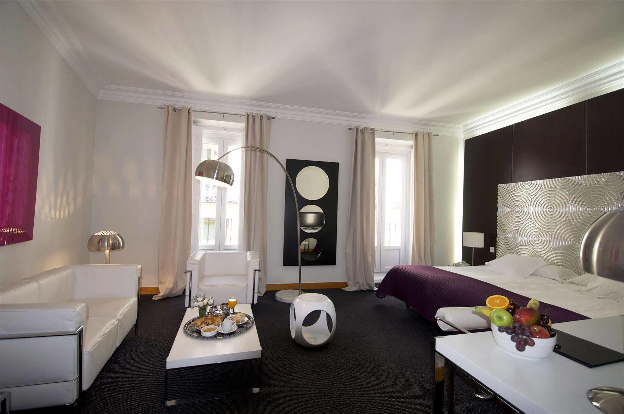Prado Lejlighedshotel 4*