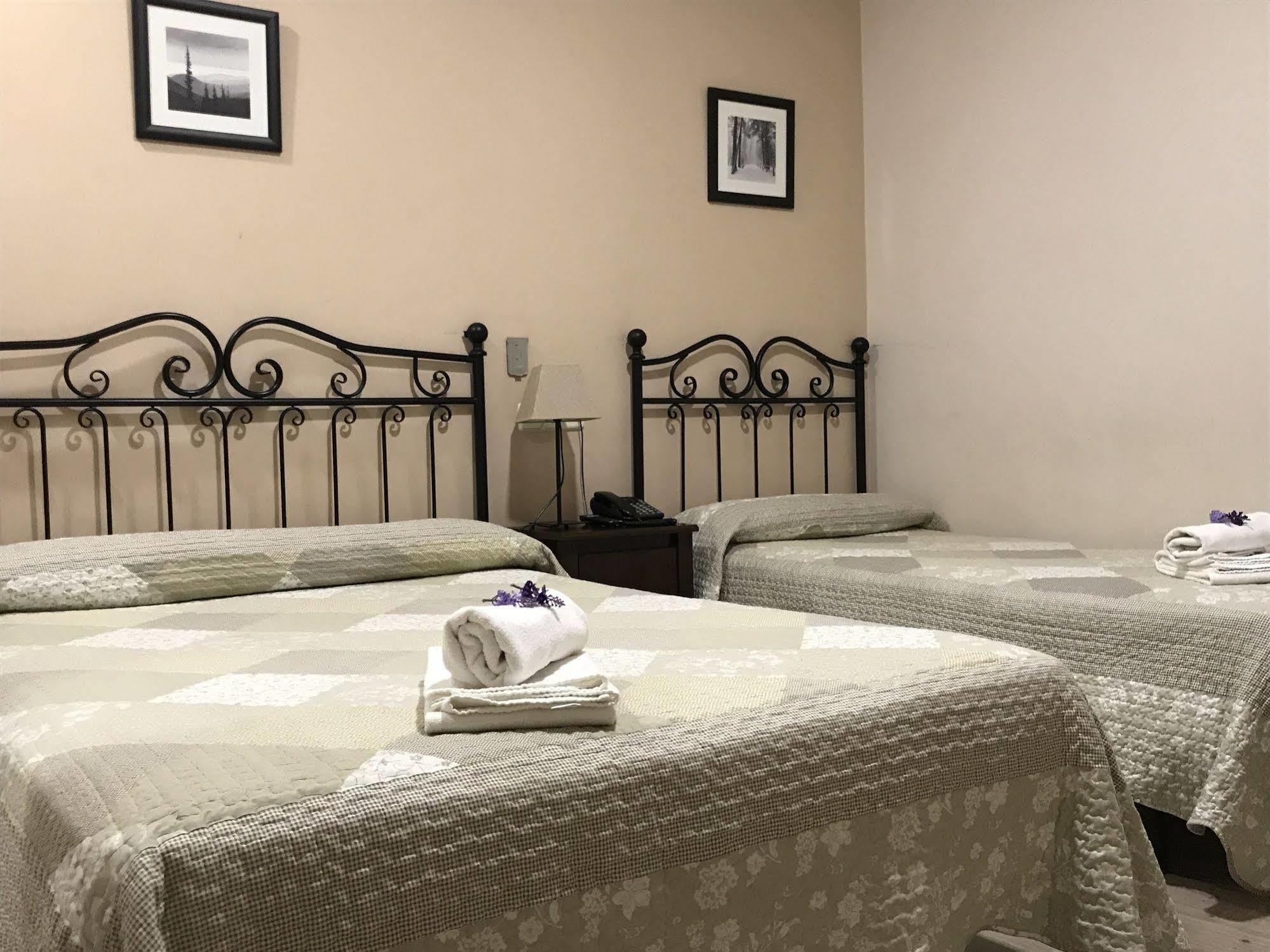 Guest house El Pilar
