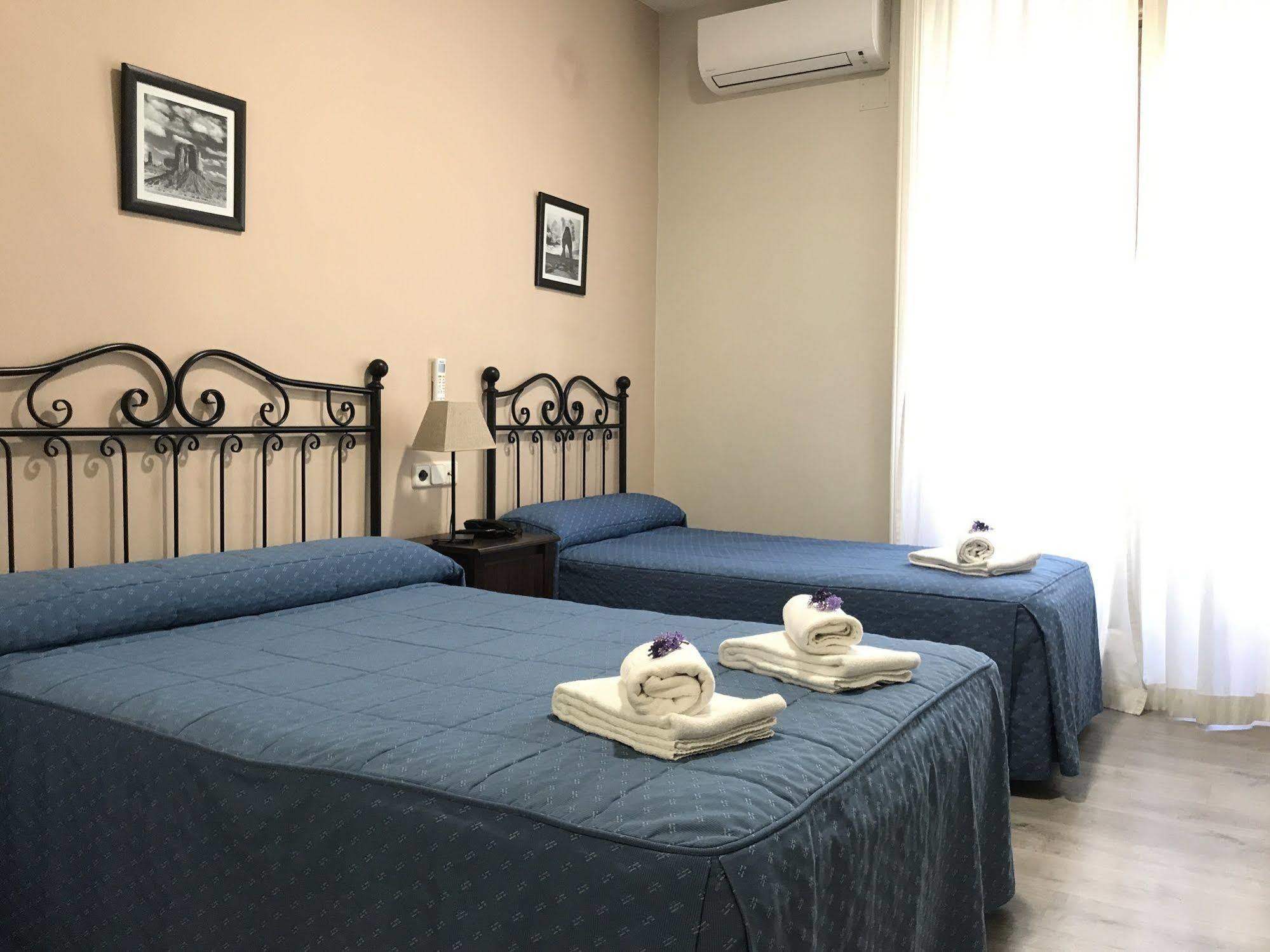 Guest house El Pilar