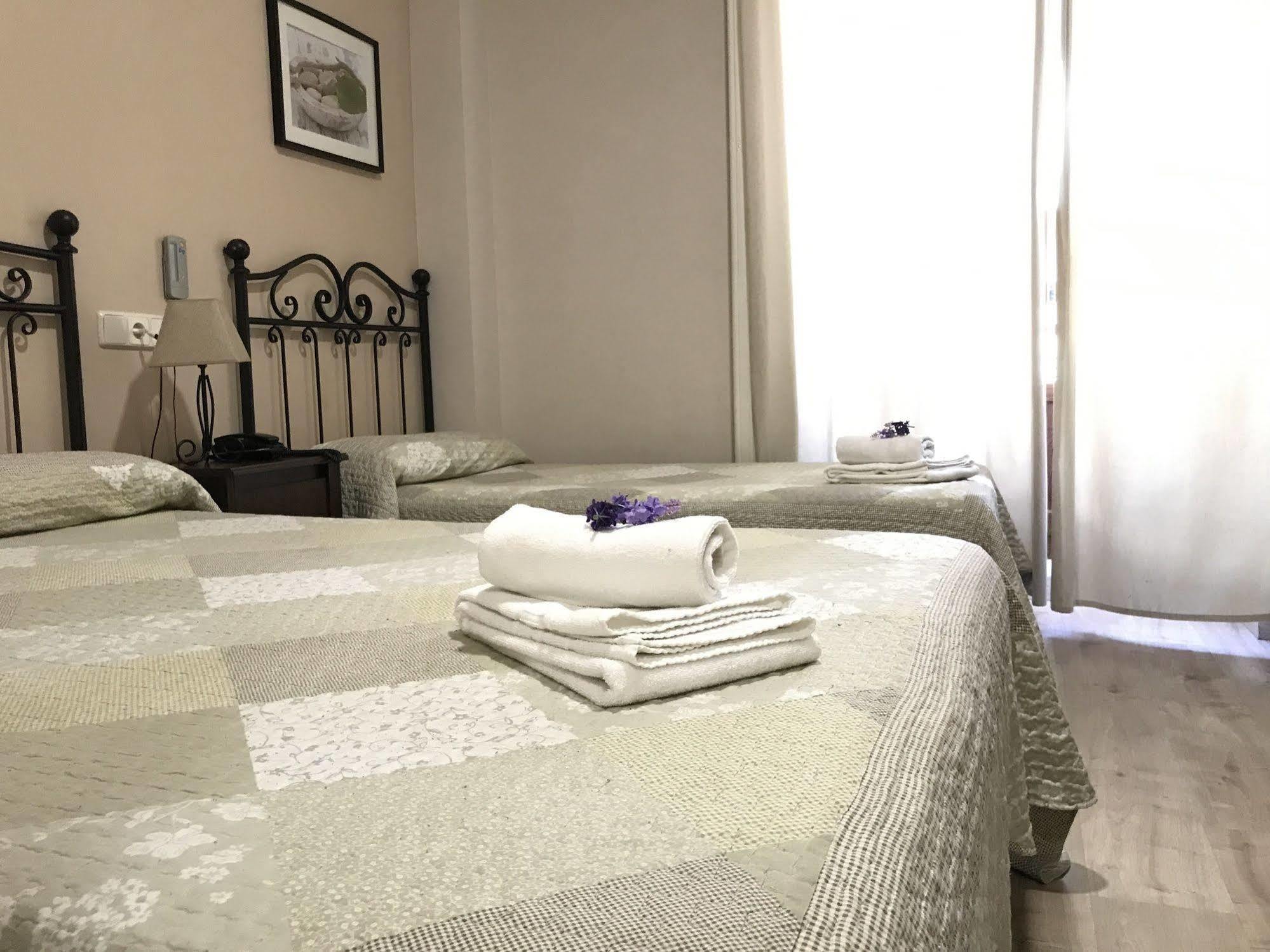 El Pilar Guest house Madrid