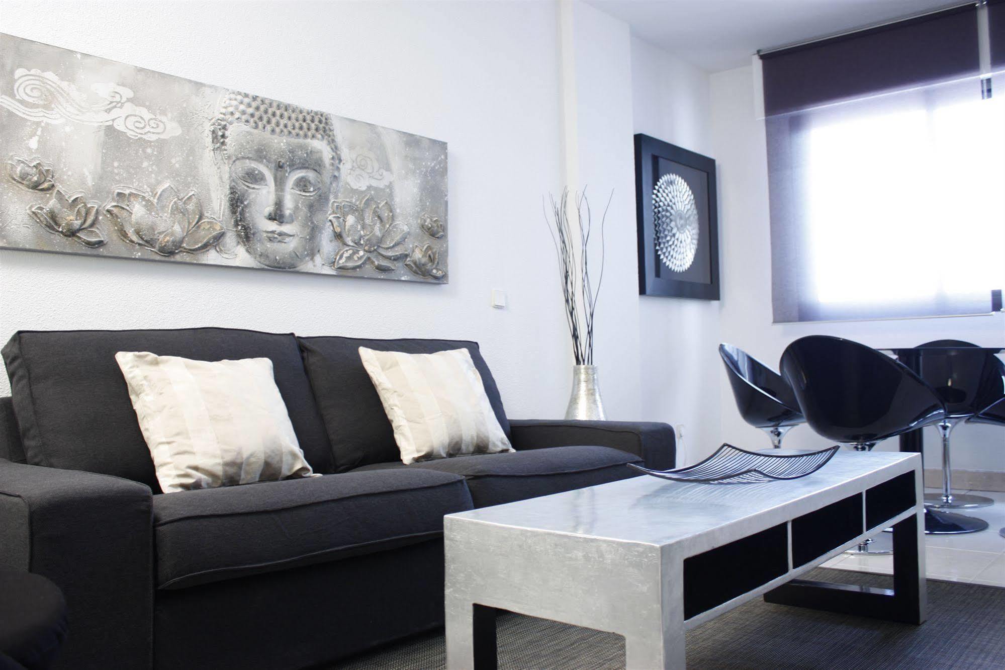 Wootravelling Plaza De Oriente Homtels