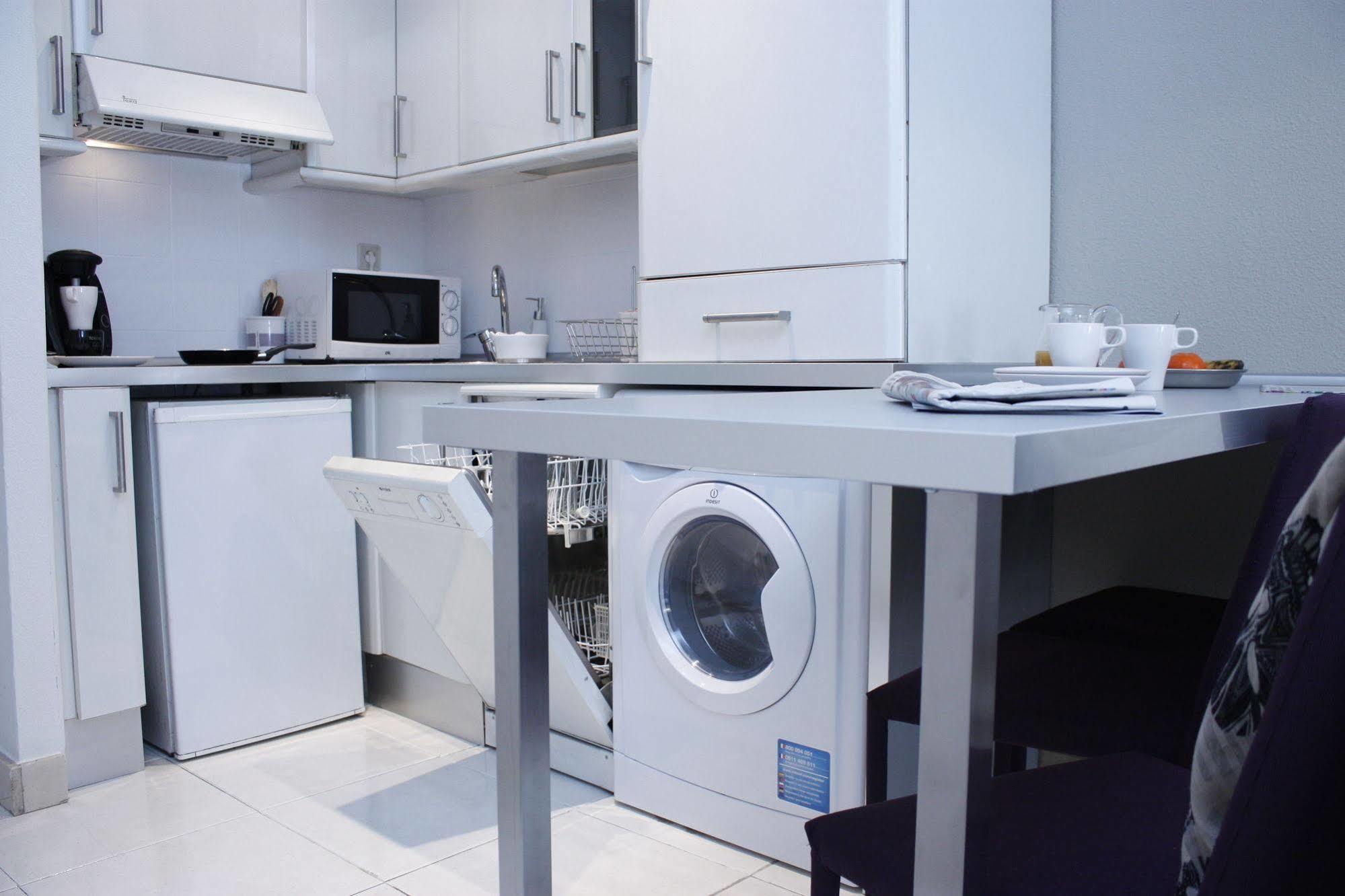 Apartment Wootravelling Plaza De Oriente Homtels