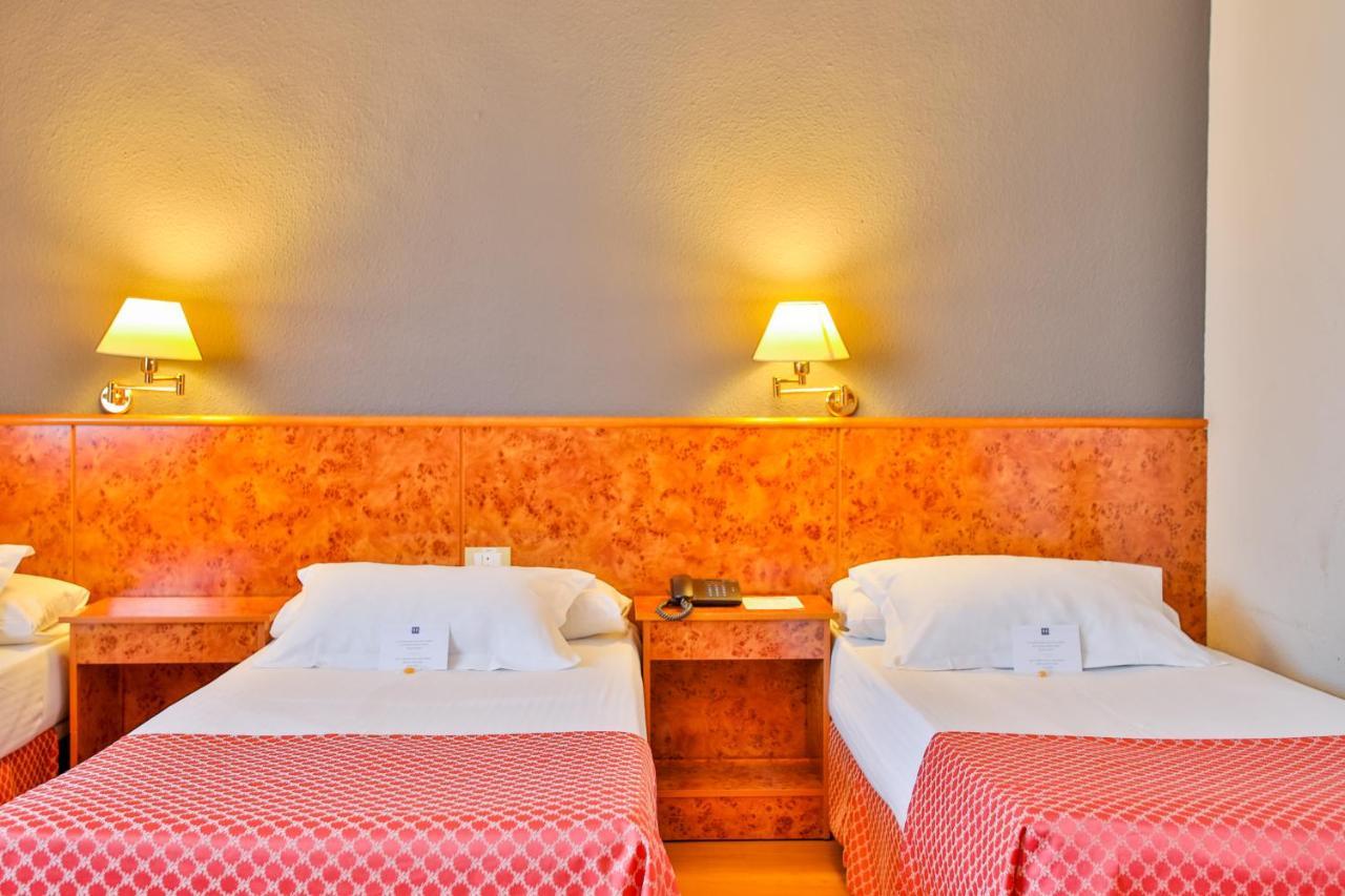 Hotel Ap Airport Madri