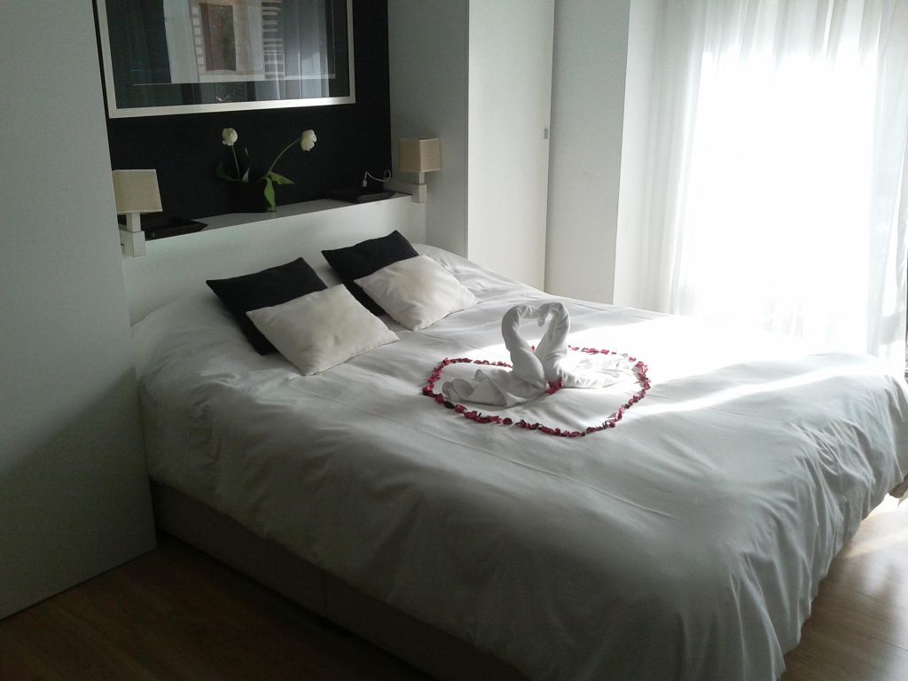 Wootravelling Plaza De Oriente Homtels Apartment Madrid