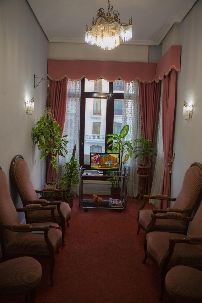 Gæstehus Hostal Lamalonga 2*