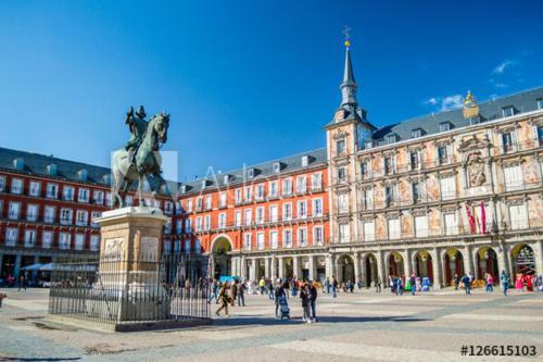 L&H Puerta Del Sol Apartment Madrid