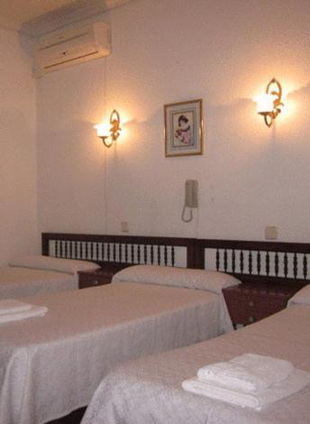 Esmeralda Guest house 2*