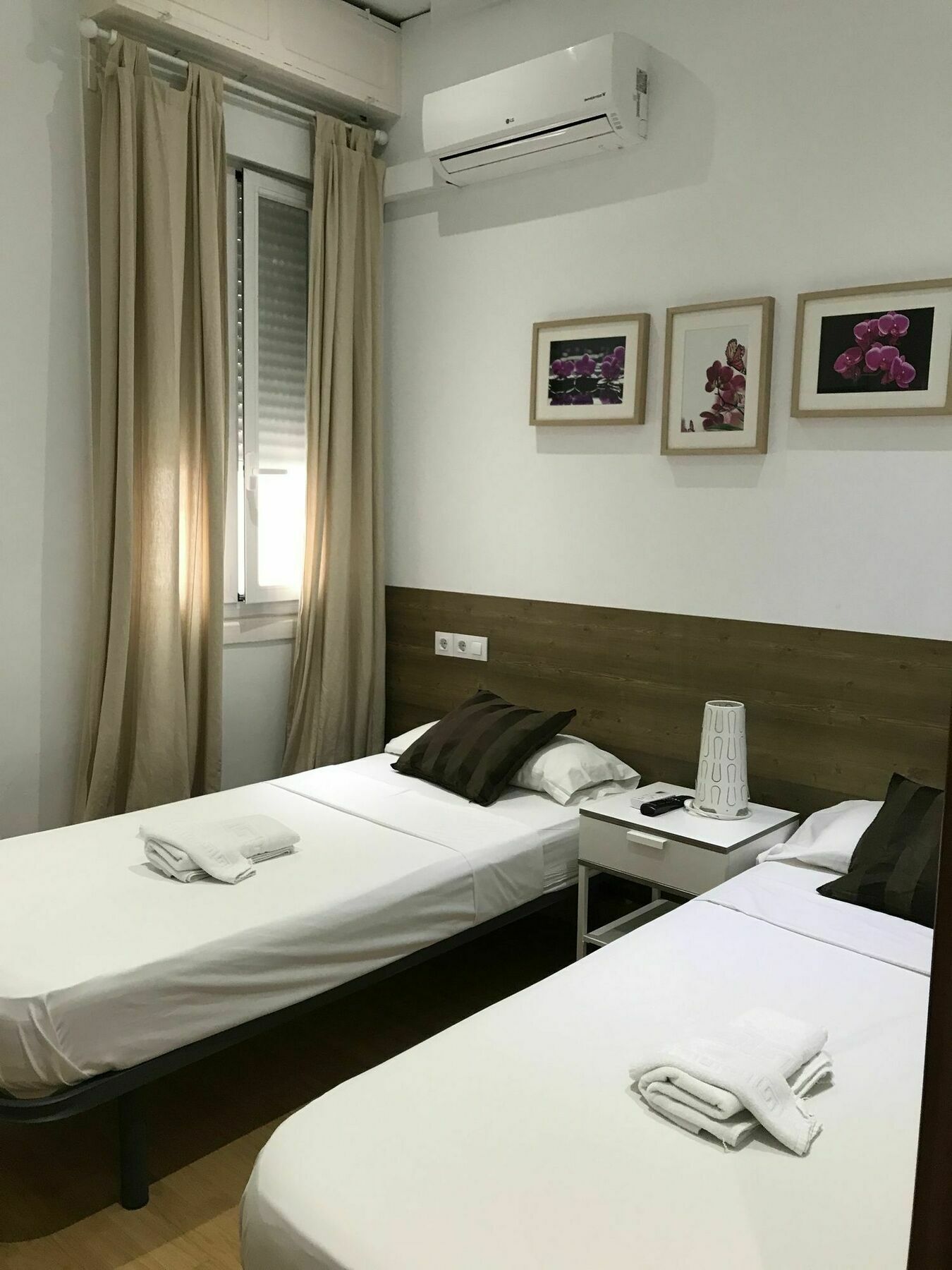 Hotel Lm Opera 2*