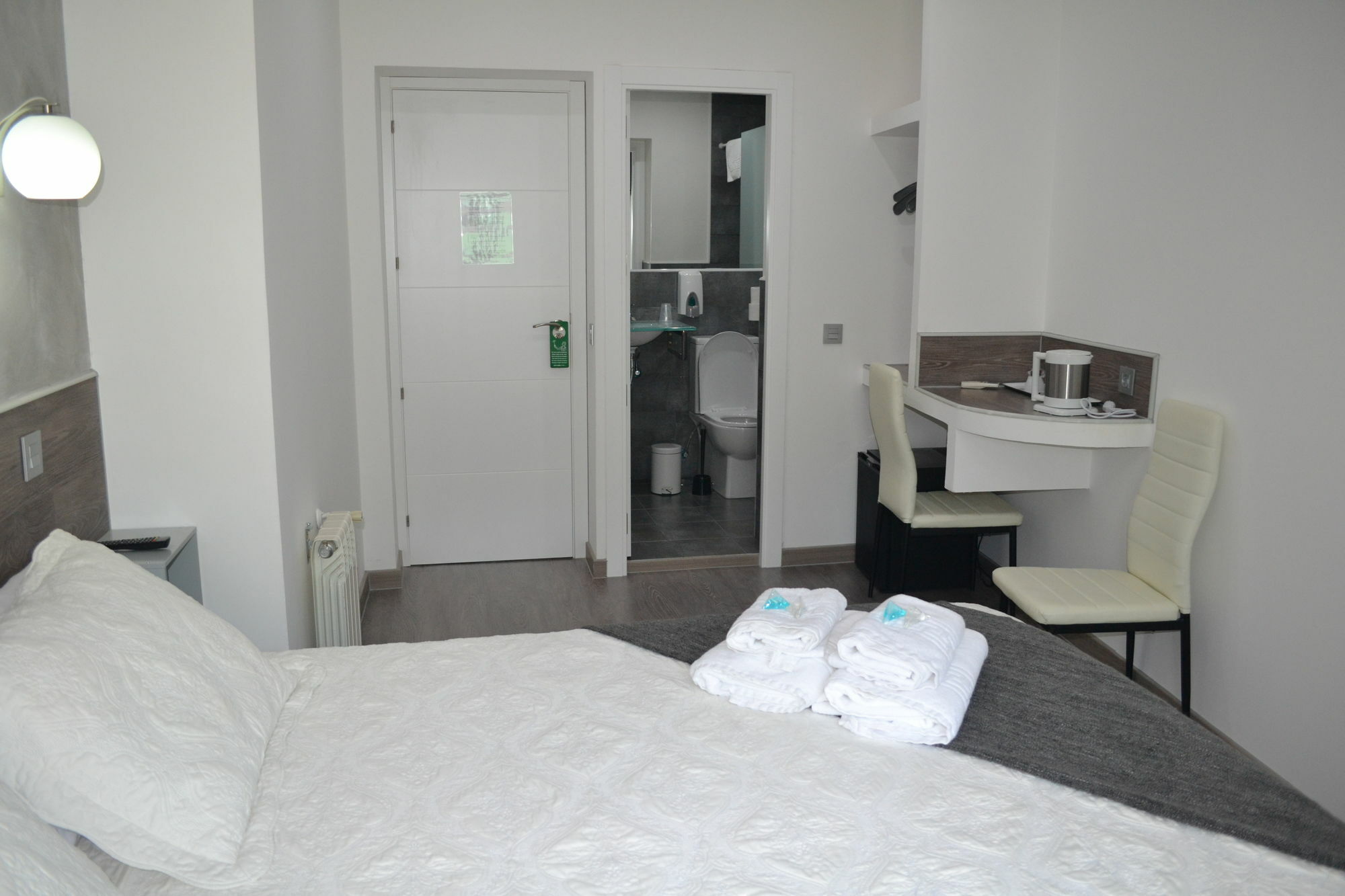 Guest house Meyra Madrid