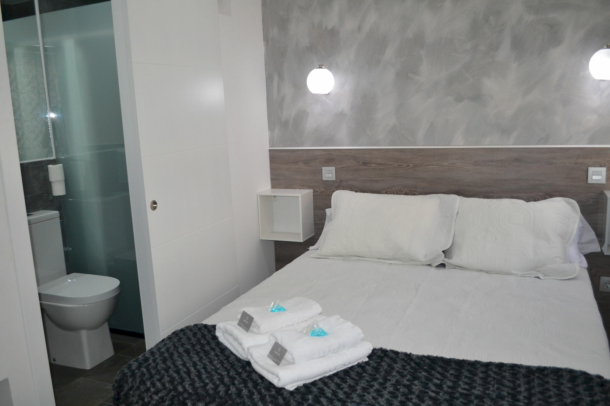 Guest house Meyra Madrid
