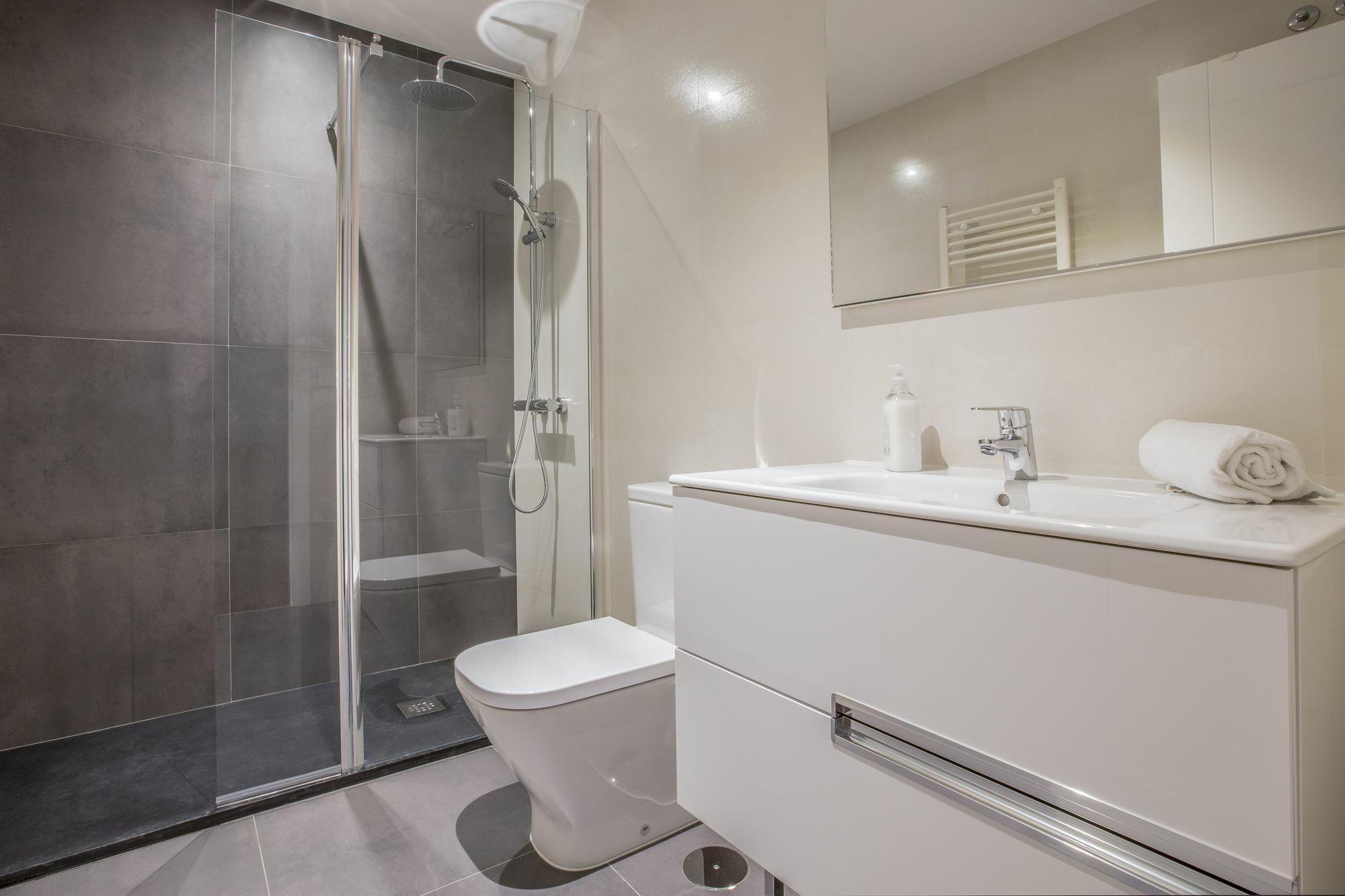 Apartment Slow Augusto Madrid