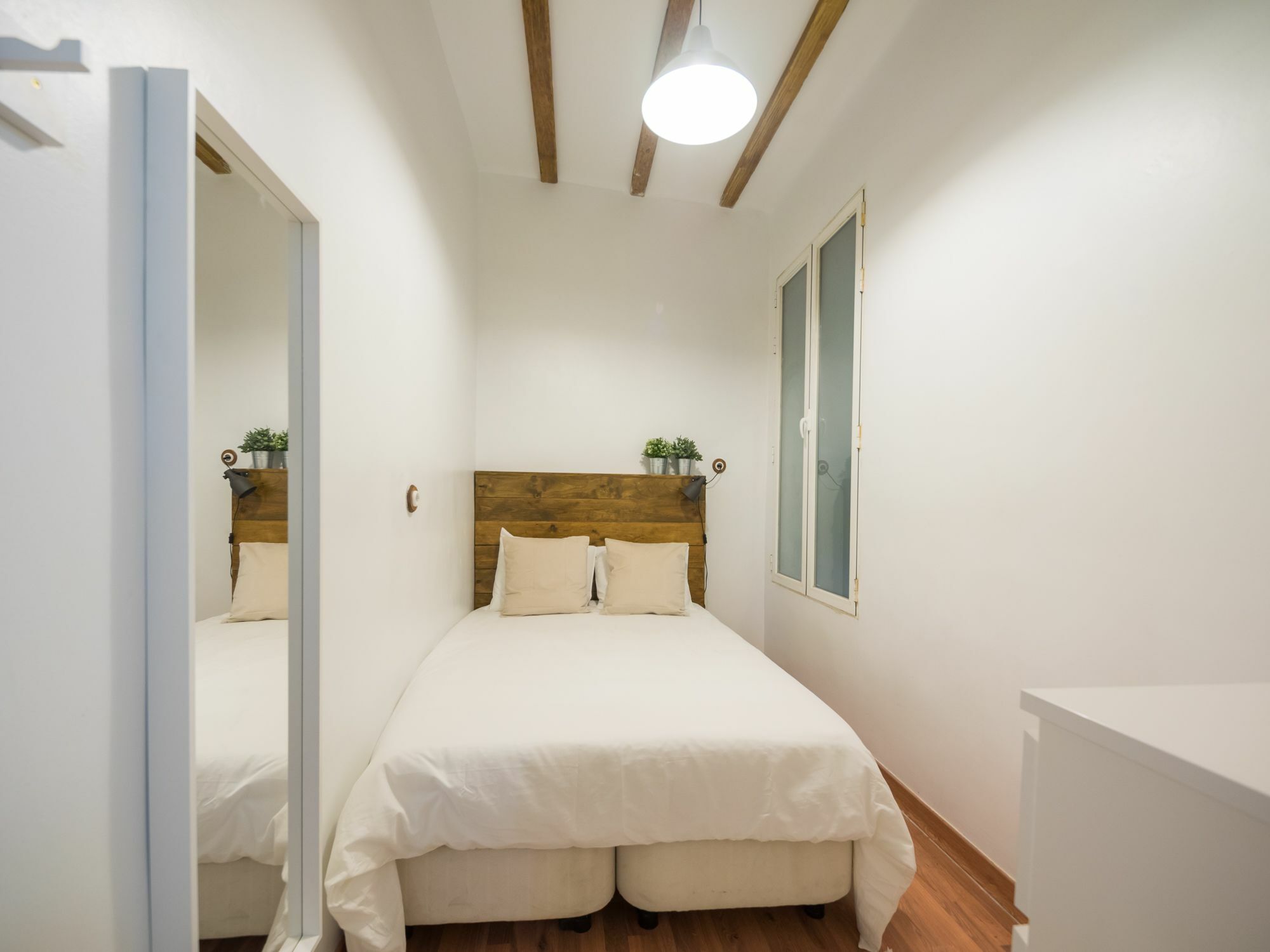 Apartment To Rent Augusto Figueroa *