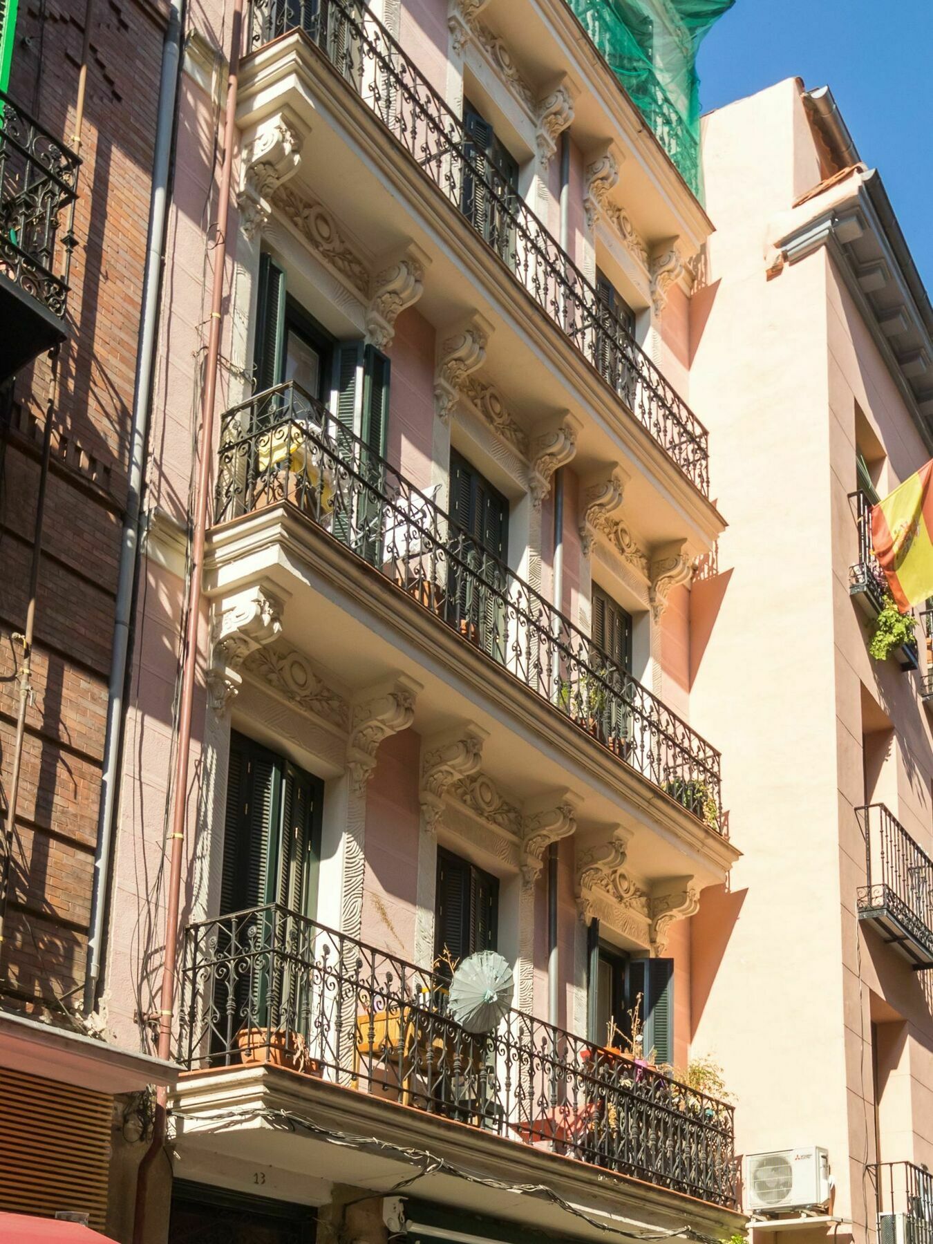 To Rent Augusto Figueroa Apartment