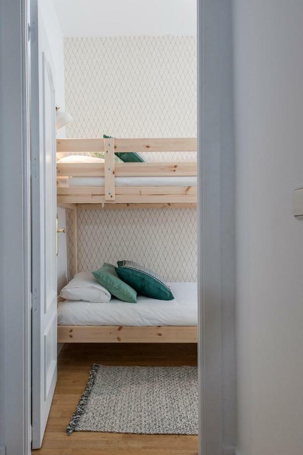 Apartment Guernica I Madrid