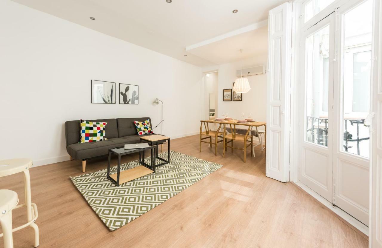 Apartment Infantas 23